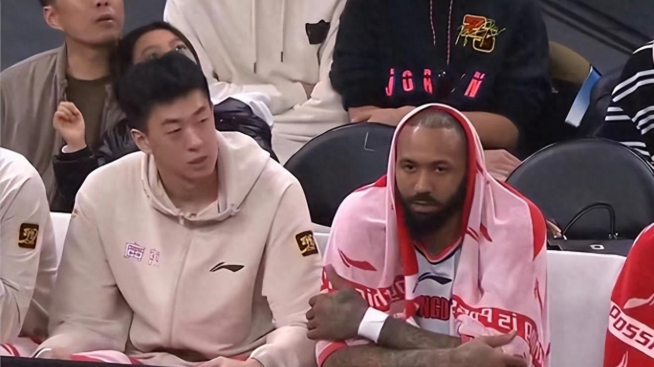 包含深圳队在欧洲杯中打出逆转，被誉为教练席炸锅的词条