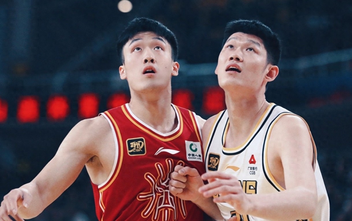 关于在浙江队赛场上演CBA季后赛，绝杀，引发教练席炸锅的信息