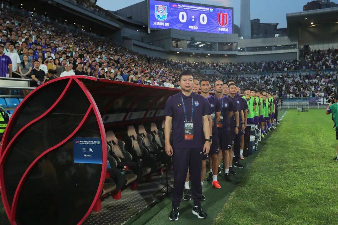 1xbit体育下载-包含比赛中出现意外情况，球队临危不乱，取得胜利的词条