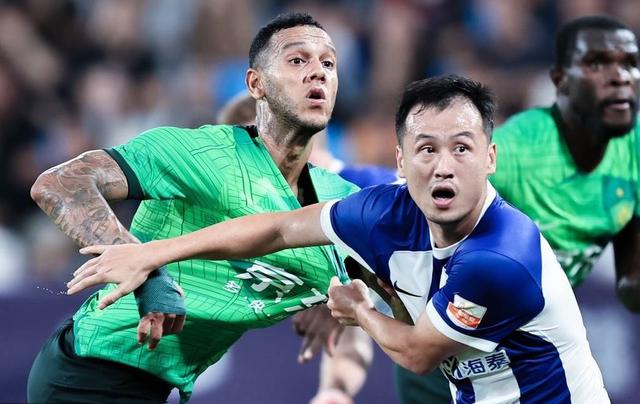 关于特点突出战术，将对手逼入困境的信息