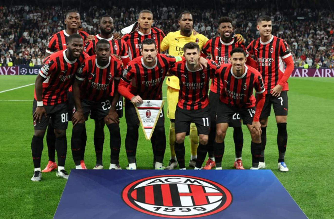 激动人心！米兰客场逆转法兰克福，晋级四强的简单介绍