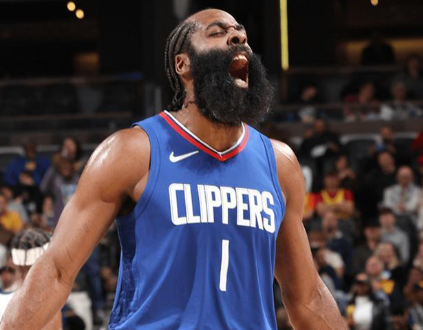 关于雄鹿力压快船，主场胜利稳定排名的信息