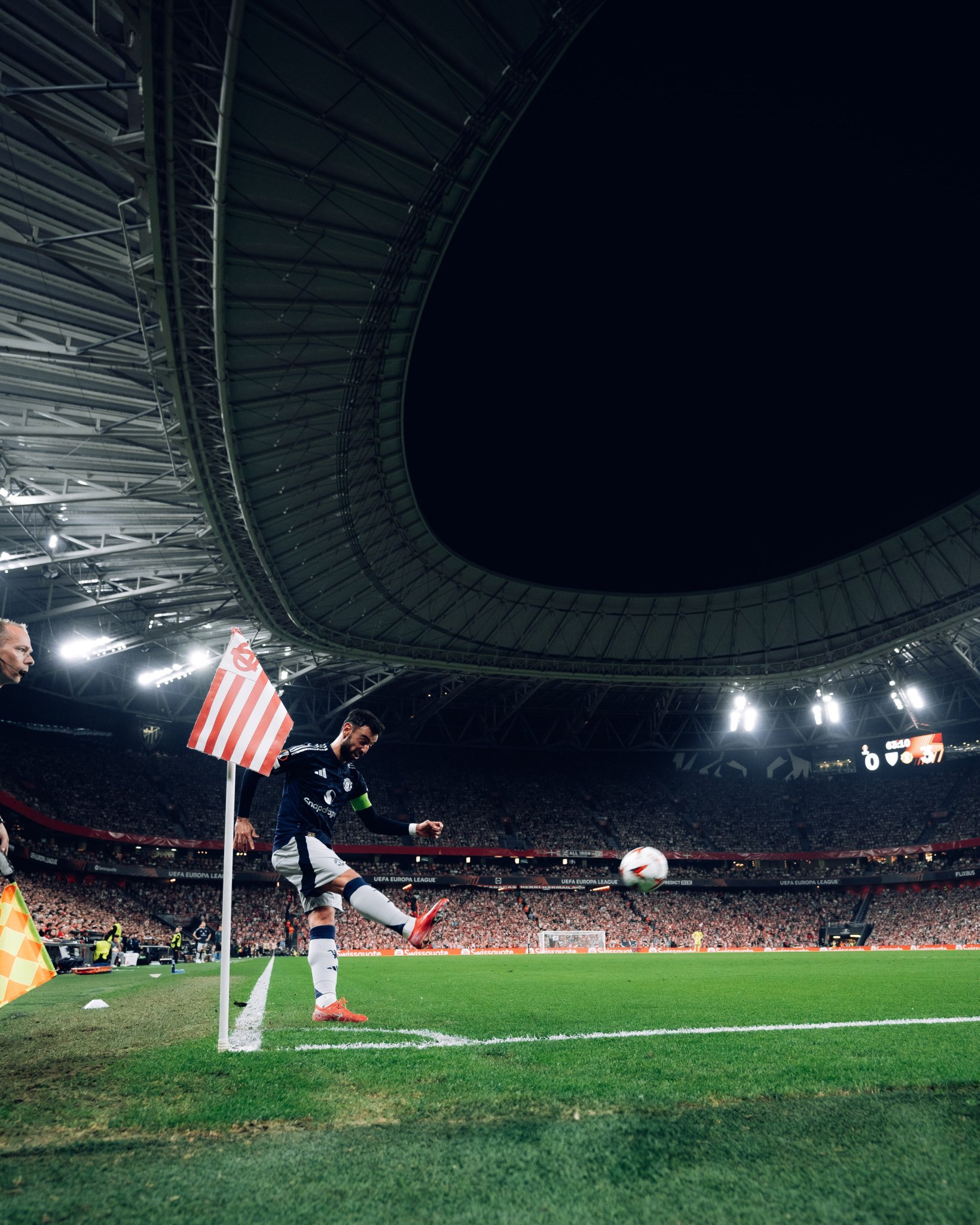 防守表现稳健,球队成功捍卫主场 防守表现稳健,球队成功捍卫主场