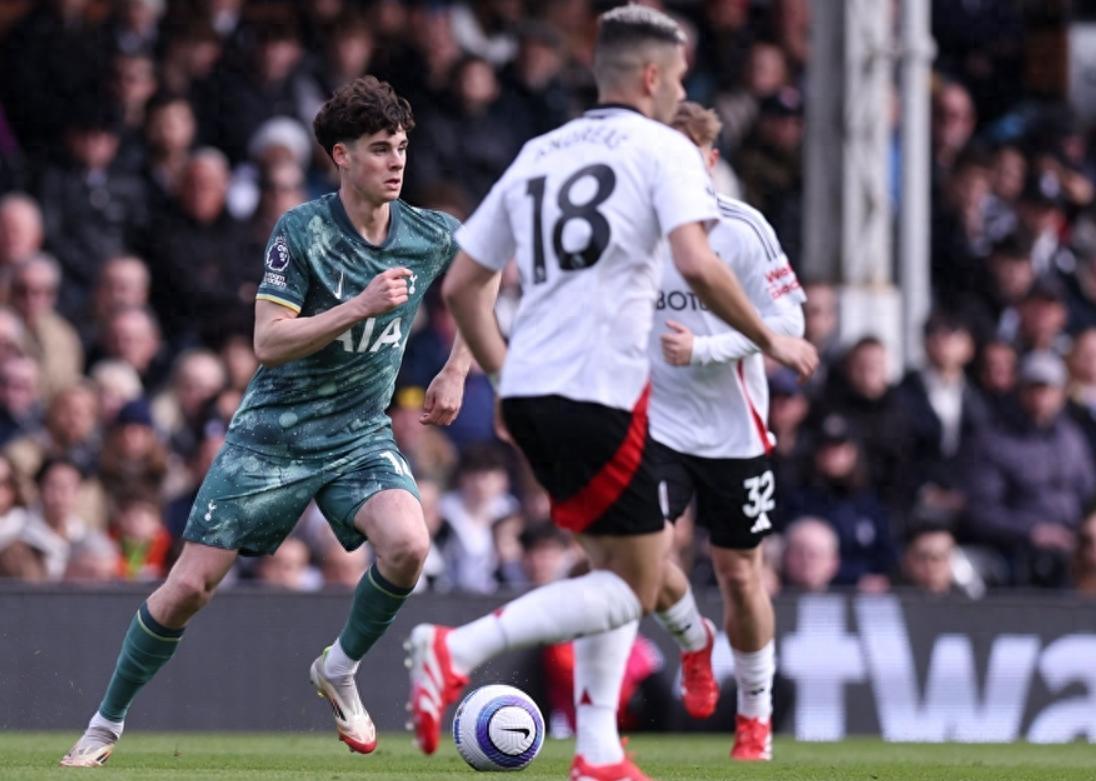 1xbit体育平台-热刺不敌富勒姆，遭遇三连败的简单介绍