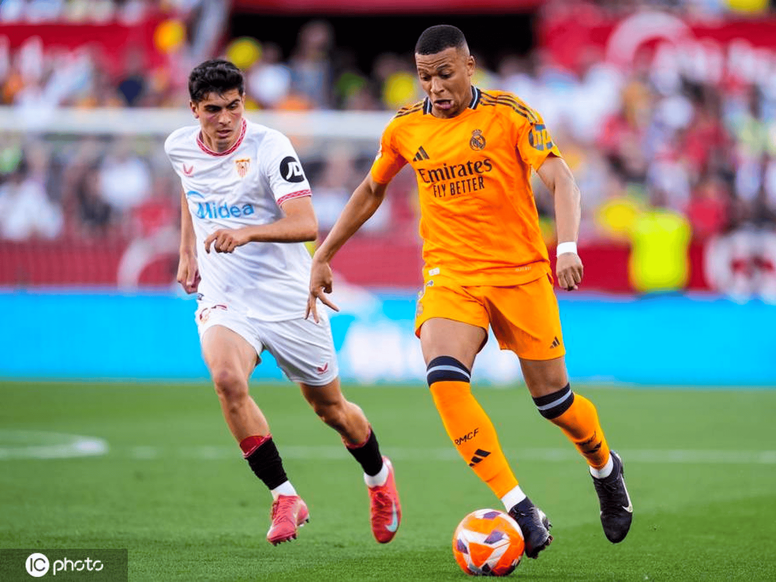 1xbit体育竞技-包含塞维利亚客场逼平阿尔梅里亚，表现平稳的词条